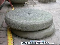 藏品(磨穀石輪)的圖片